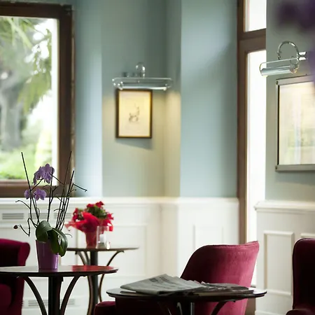 Riviera & Maximilian's Готель 4*