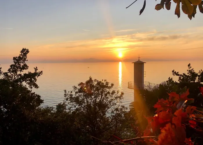 Riviera & Maximilian's Szálloda 4*