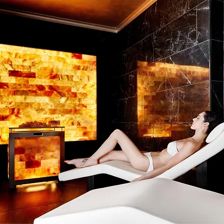 Riviera & Maximilian's Trieszt