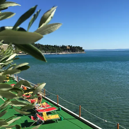 Riviera & Maximilian's Hotel Trieste