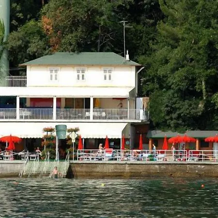 Riviera & Maximilian's Hotel