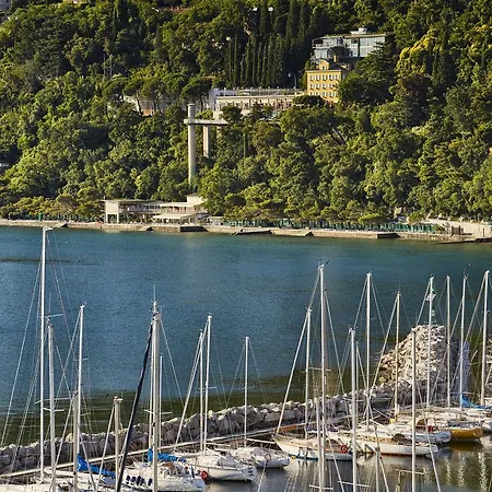 Hotel Riviera & Maximilian's Trieste