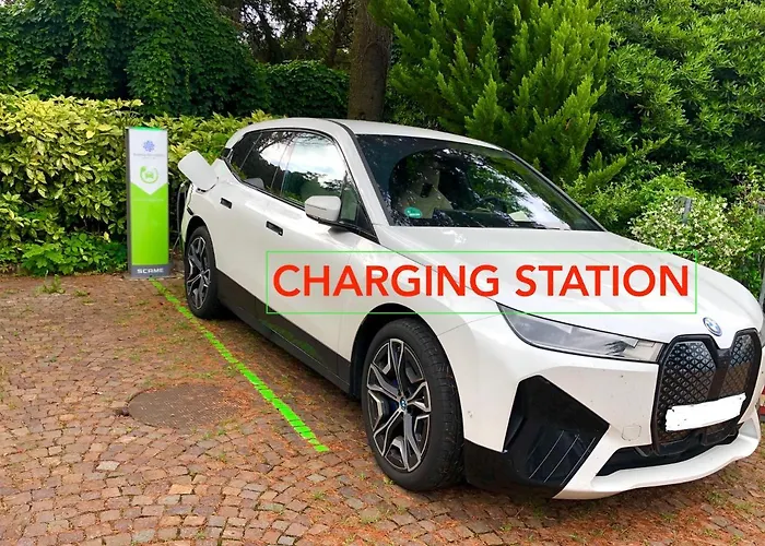 Hotel Riviera & Maximilian's 4*