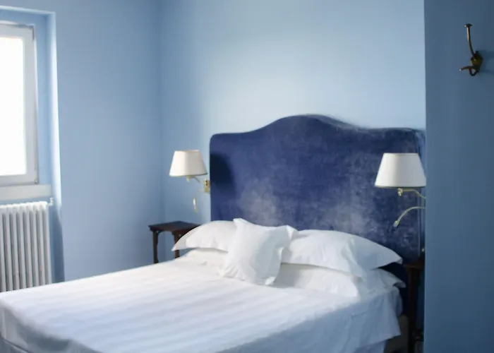 Hotel Riviera & Maximilian's 4*