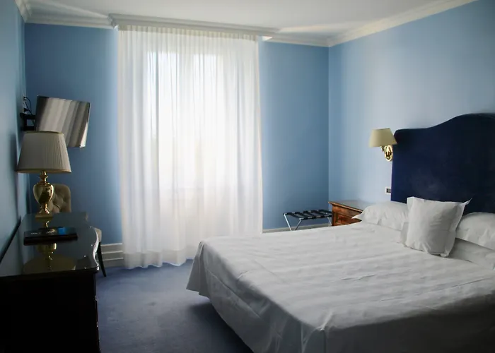 Riviera & Maximilian's Trieste