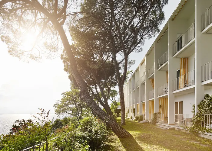 Riviera & Maximilian's 4* Trieste